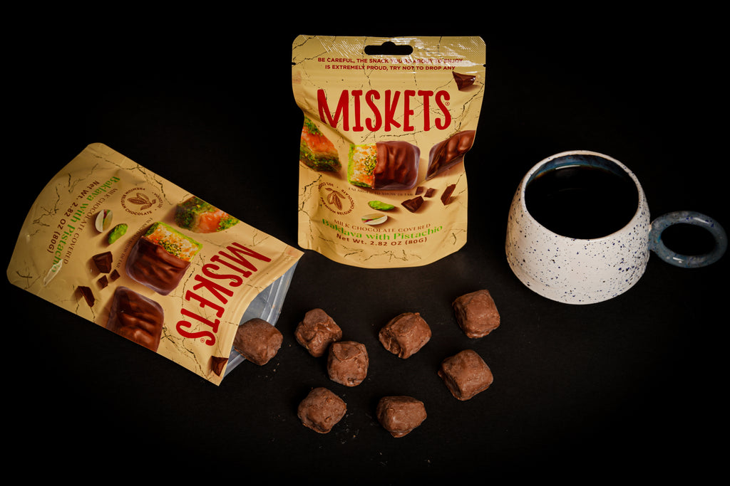 MISKETS MILK CHOCOLATE COATED DRIED BAKLAVA  WITH PISTACHIO