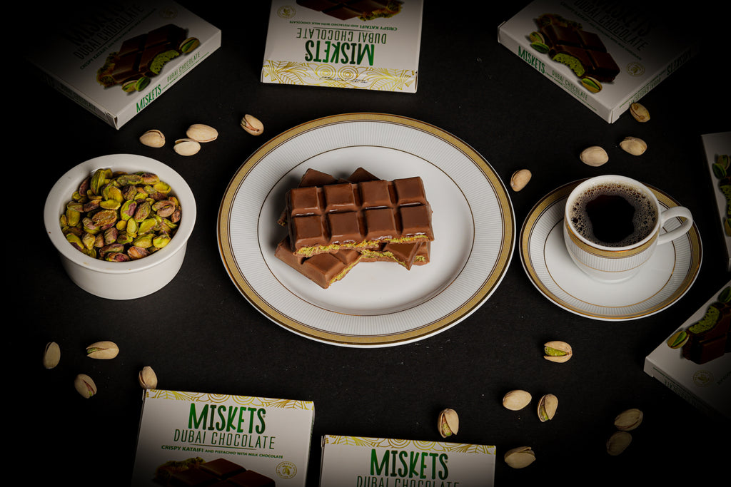 MISKETS MILK CHOCOLATE WITH CRISPY KADAYIF AND PISTACHIO FILLING  (100gr. Dubai Chocolate)