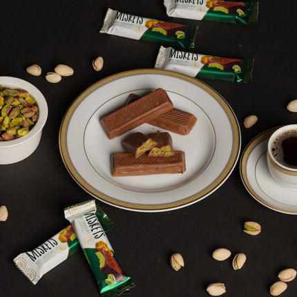 MISKETS MILK CHOCOLATE WITH CRISPY KADAYIF AND PISTACHIO FILLING (25gr.  Dubai Chocolate)